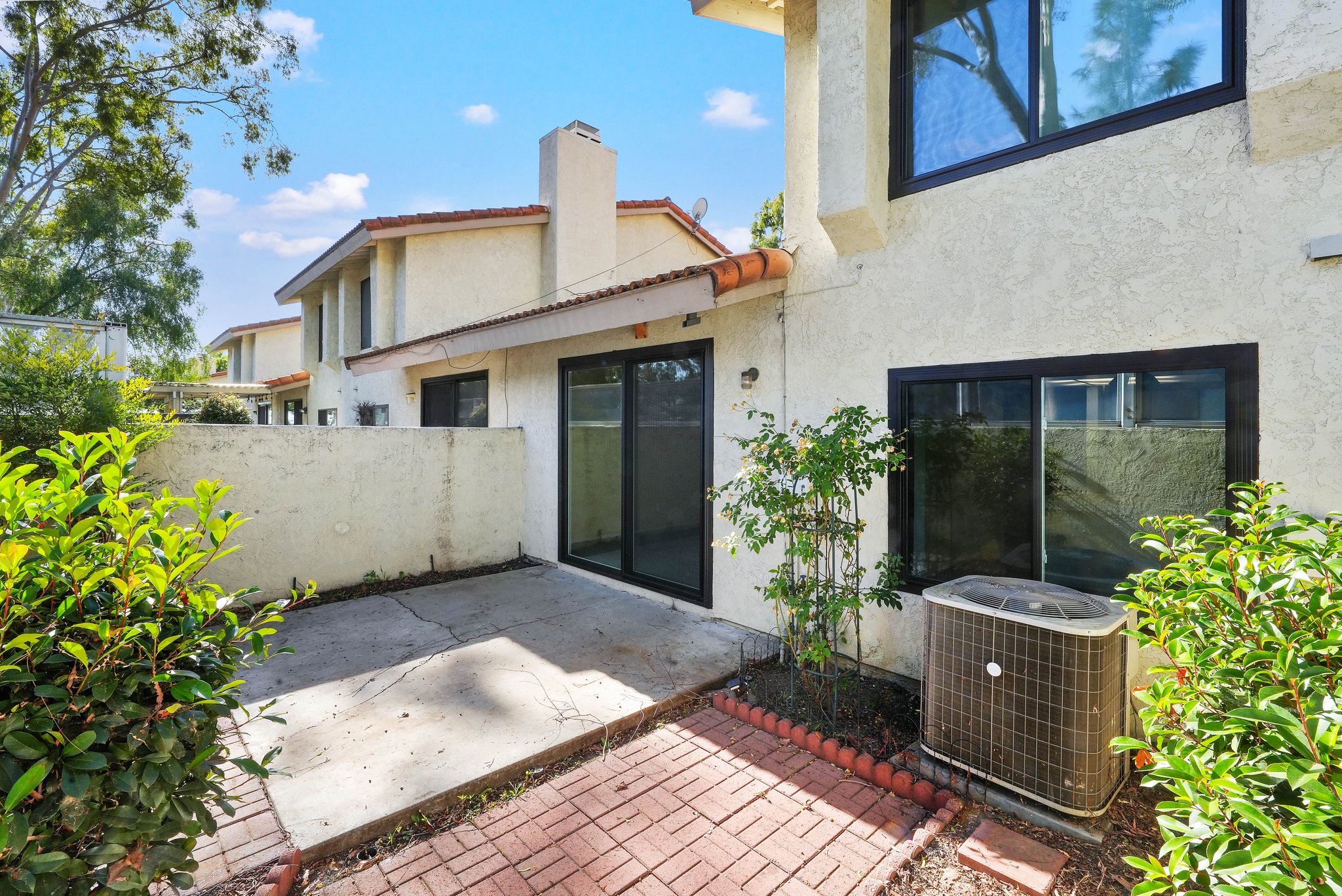 17-web-or-mls-1034 Whitewater Drive-17