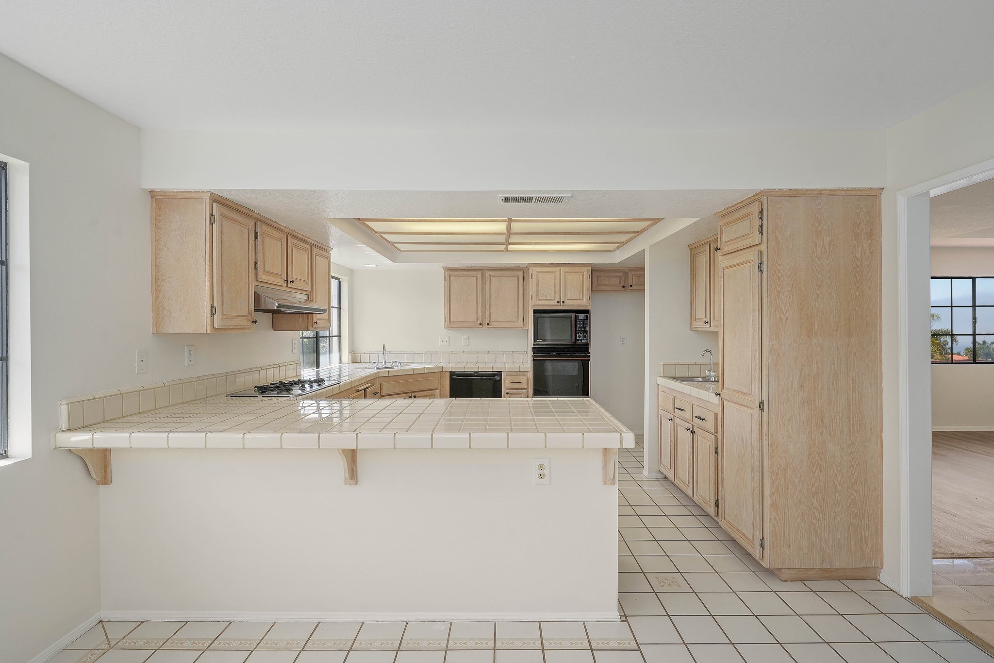 6404 Sealpoint Court-23