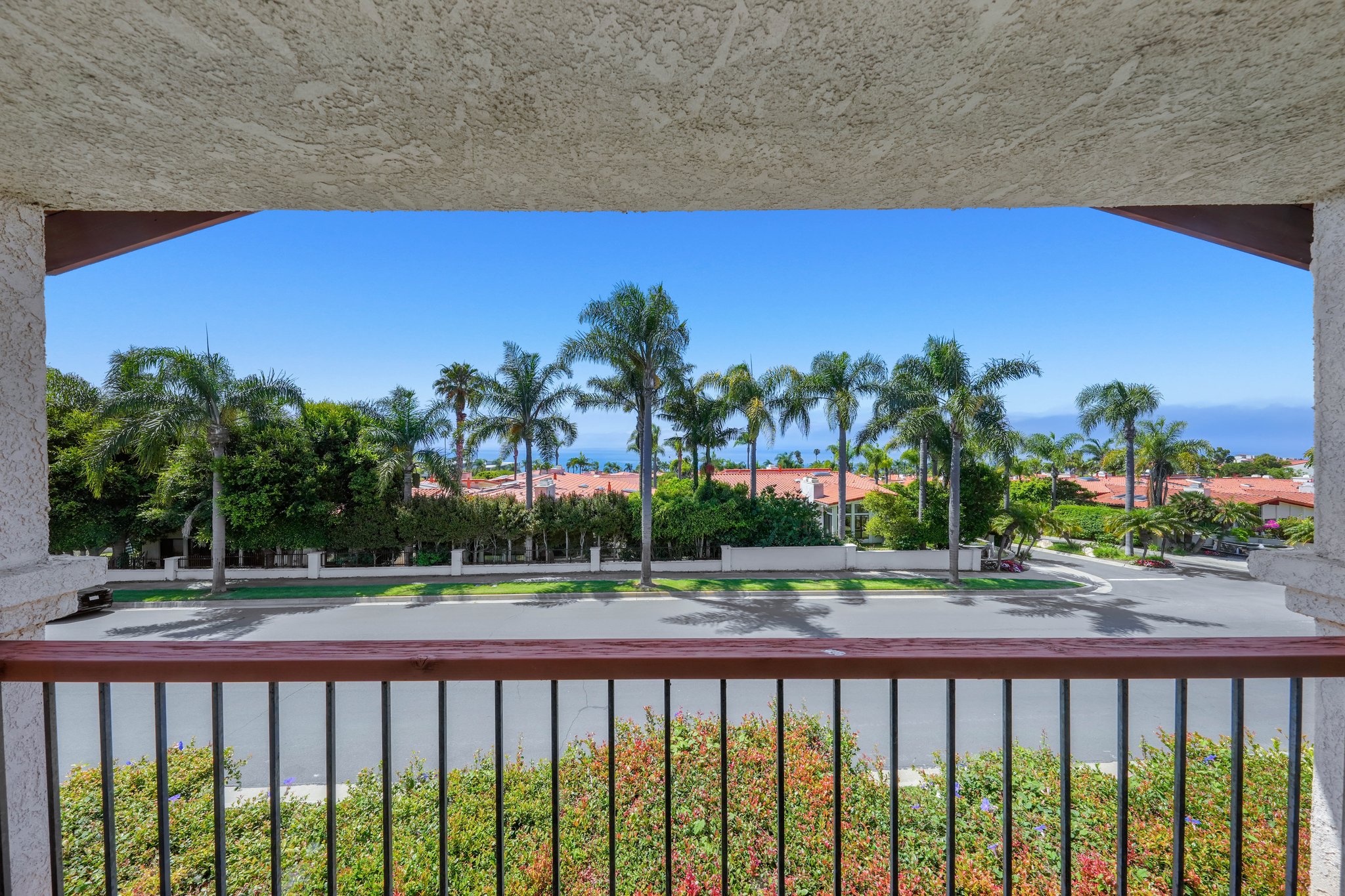 6404 Sealpoint Court-45