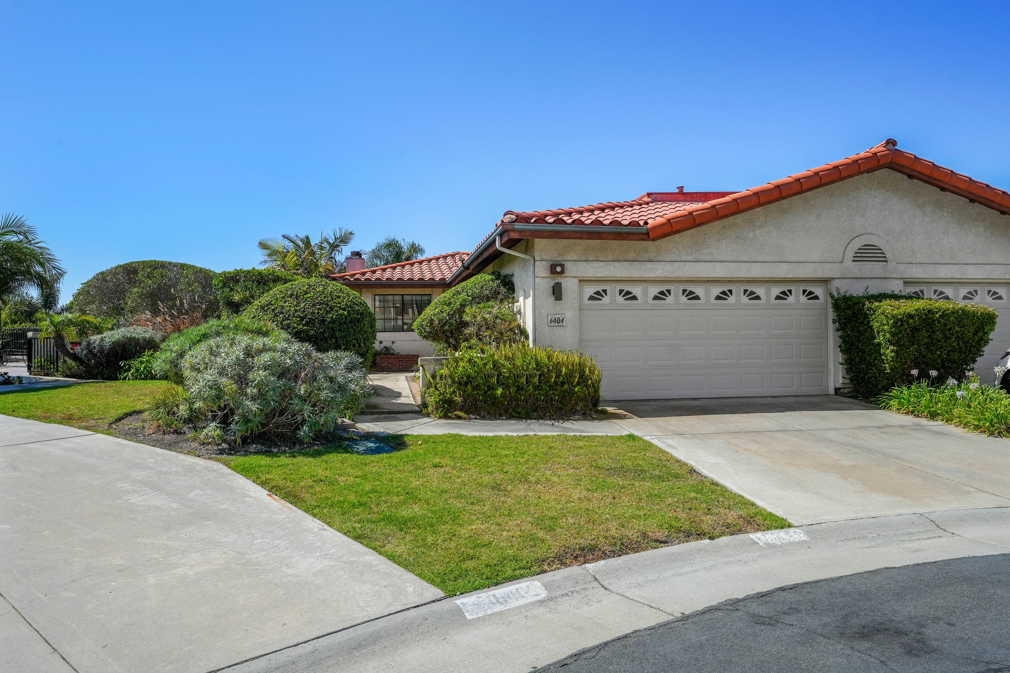 6404 Sealpoint Court-9